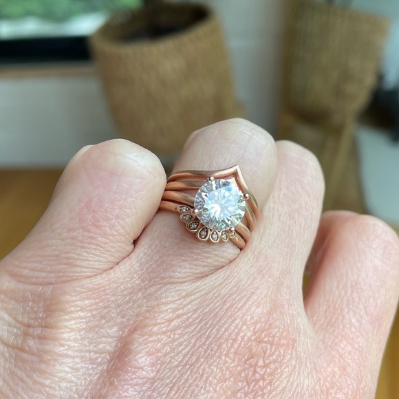 NEO Moissanite 2.7 Carat Stacking Ring Set - Picture 10 of 12